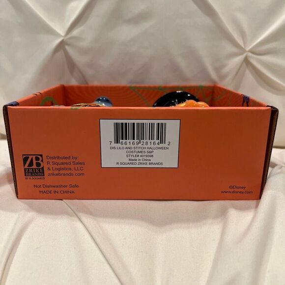 Disney Lilo & Stitch Halloween Pumpkin Ceramic Salt & Pepper Shakers NWT - Picture 8 of 8